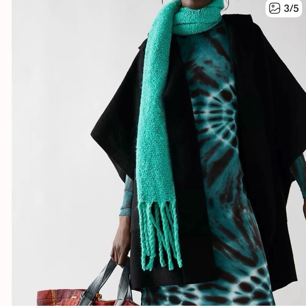 Free People Black hooded Kimono NWT - Picture 2 of 12